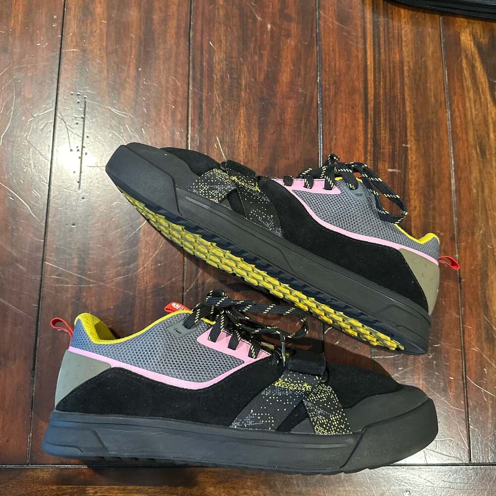The North Face Trail Sneakers Black Pink Yellow Size 10